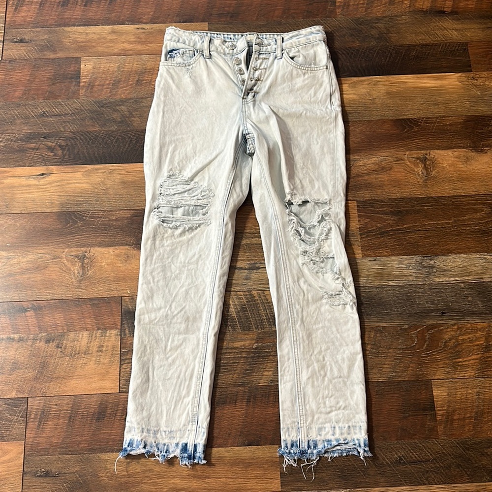 Altar’d State Light Wash Jeans